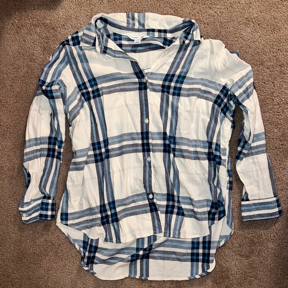 NWOT Old Navy White & Blue Flannel!!!